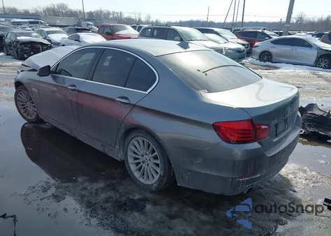 2013 BMW 535I xDrive z USA, uszkodzony, nr VIN WBAFU7C53DDU76138